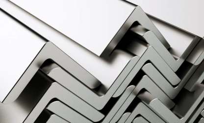 Уголок AISI 304/304L (1.4301/1.4307) г/к 30х30х3